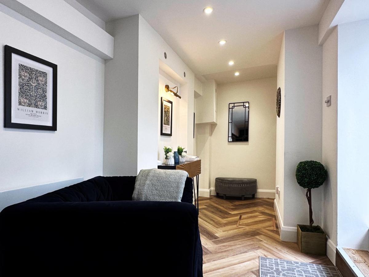 Liam Place Near Hyde Park - 1 Double Bed, 1 Sofa Bed, Spacious Apartment, Private Entrance Londra Exterior foto