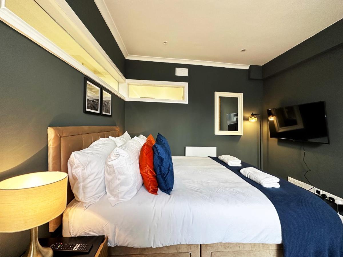 Liam Place Near Hyde Park - 1 Double Bed, 1 Sofa Bed, Spacious Apartment, Private Entrance Londra Exterior foto