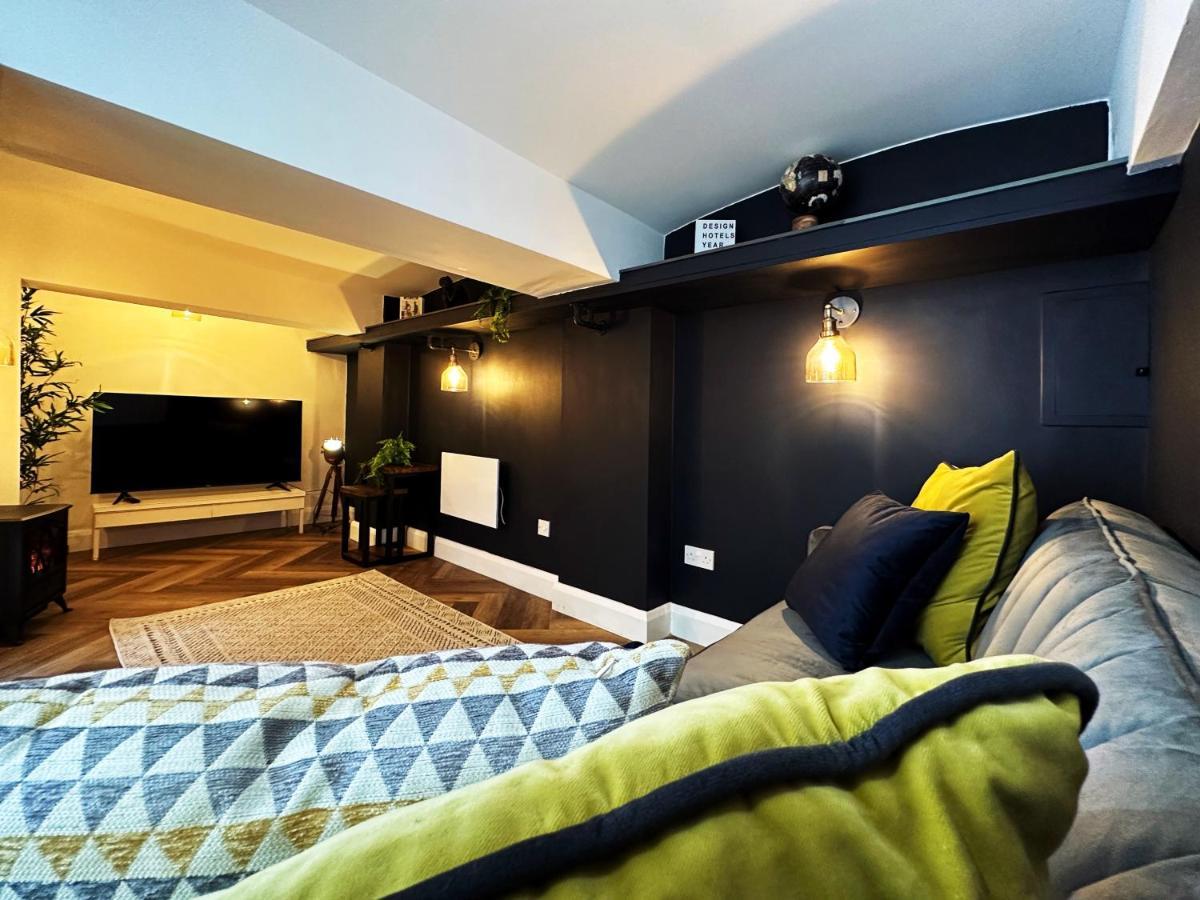 Liam Place Near Hyde Park - 1 Double Bed, 1 Sofa Bed, Spacious Apartment, Private Entrance Londra Exterior foto